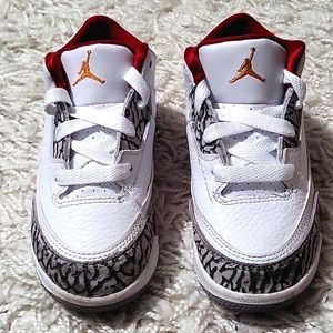Jordan 3 Cardinal Sz 9C